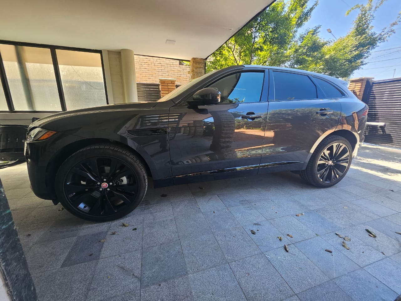 Jaguar F-pace