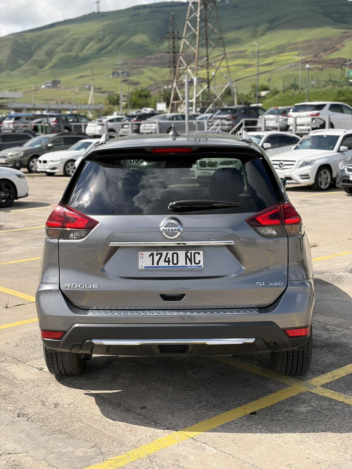 Nissan Rogue