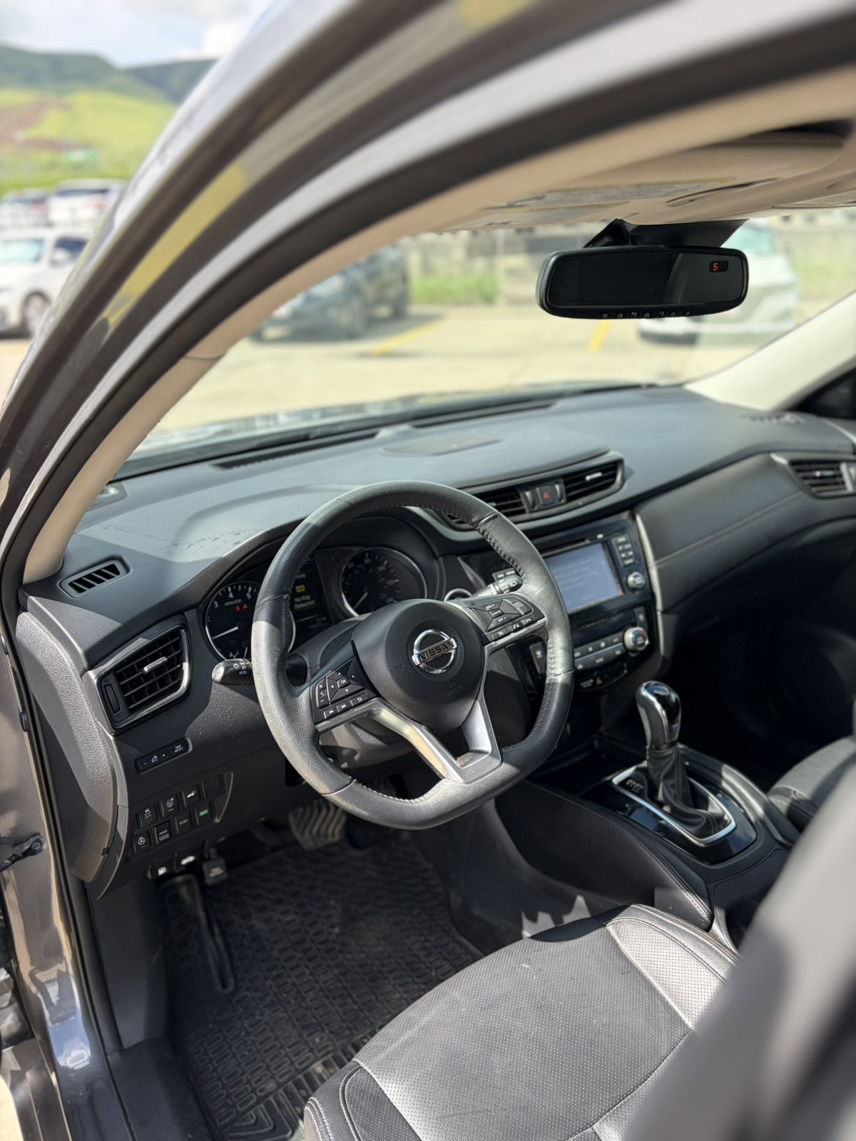 Nissan Rogue