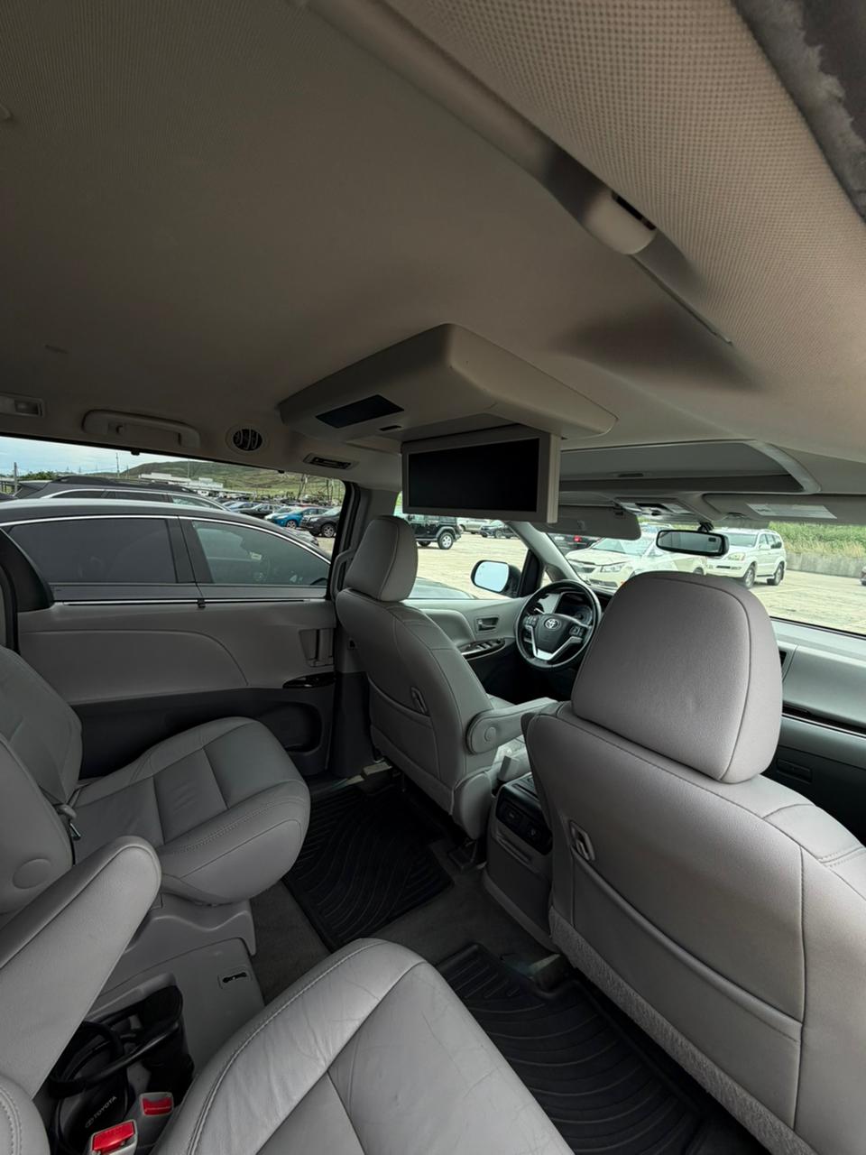 Toyota Sienna